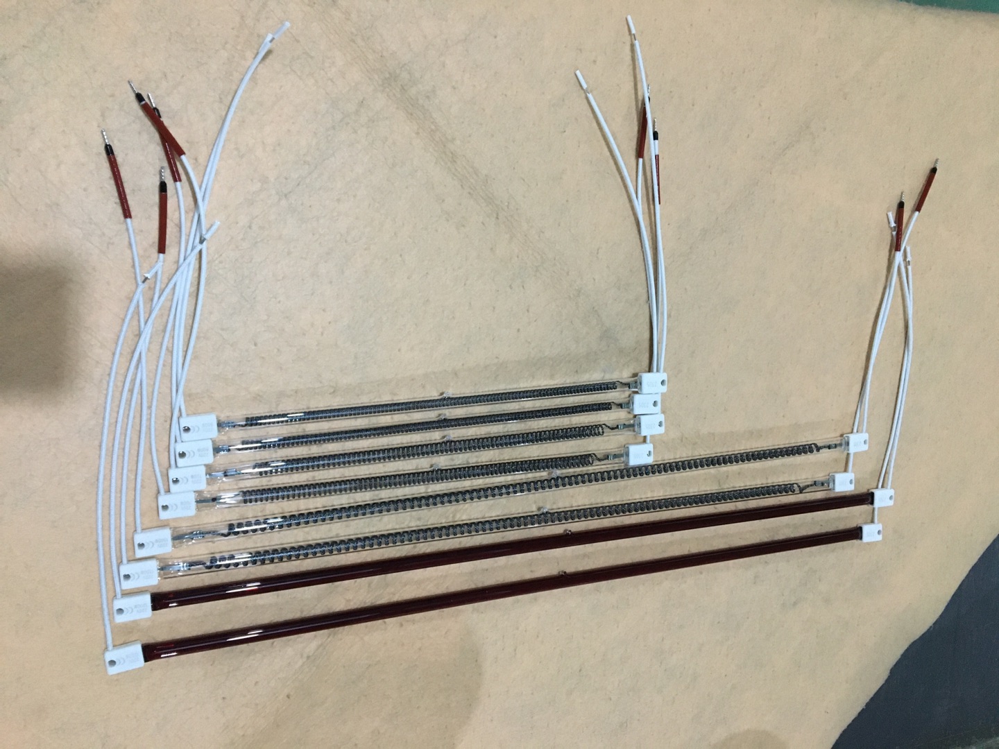 Quartz vs carbon infrared heater