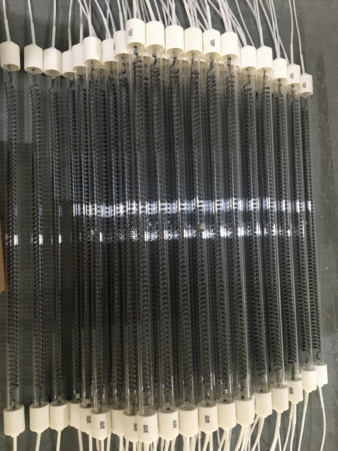 manufactures heating lamp 650mm 230v 2600w carbon fiber heat lamp